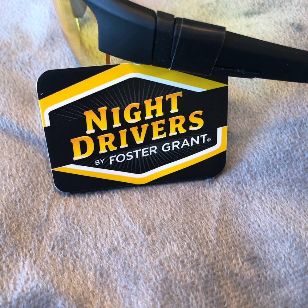 Men’s sunglasses - Picture 2 of 3